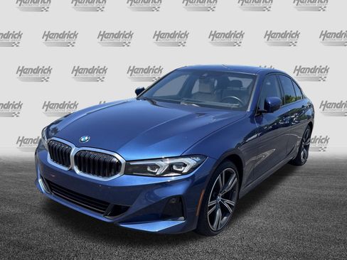 Certified 2023 BMW 330i Sedan w/ Driving Assistance Package RWD image 10