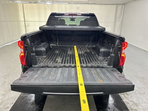 Used 2022 Chevrolet Silverado 1500 RST w/ Z71 Off-Road Package AWD/4WD image 21