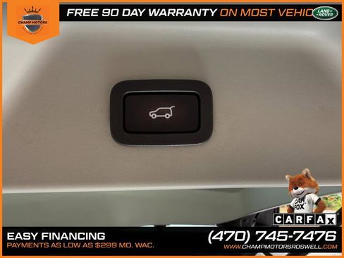 Used 2017 Land Rover Range Rover HSE image 10