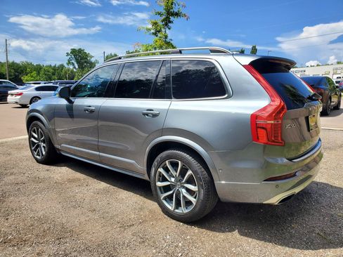 Used 2019 Volvo XC90 T6 Momentum w/ Advanced Package AWD/4WD image 6