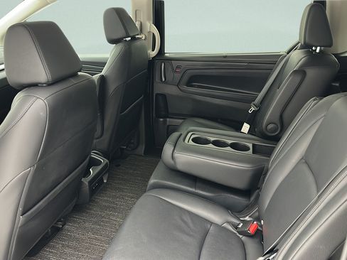 Used 2025 Honda Odyssey EX-L image 11