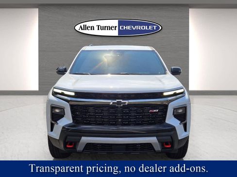 New 2026 Chevrolet Traverse Z71 w/ Enhanced Driving Package image 4