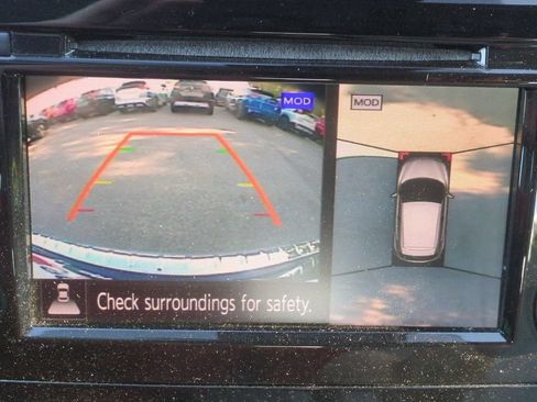 Used 2019 Nissan Rogue Sport SL AWD/4WD image 10