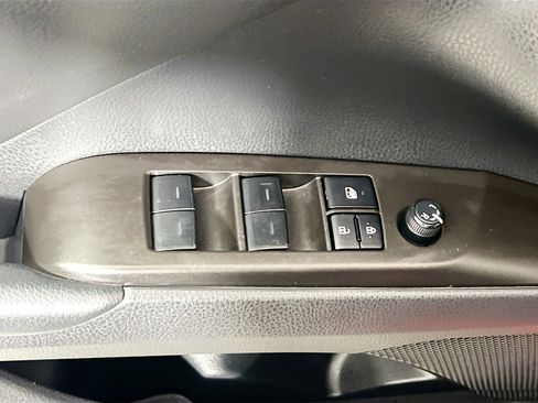 Used 2023 Toyota Camry LE image 15