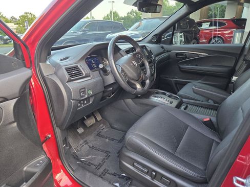 Used 2023 Honda Passport EX-L image 4