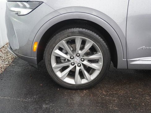 Used 2022 Buick Envision Avenir w/ Safety Package image 6