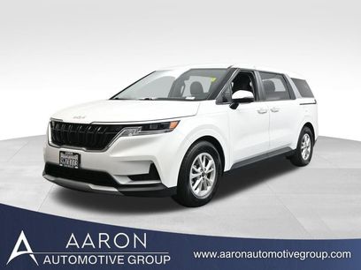 Used 2024 Kia Carnival LX