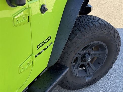 Used 2013 Jeep Wrangler Sport image 9