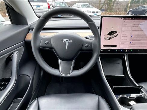 Used 2020 Tesla Model 3 Long Range image 5
