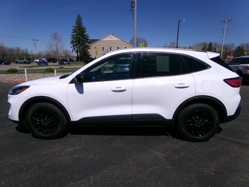 Used 2020 Ford Escape SE Sport AWD/4WD image 7