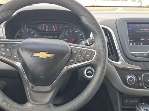 Certified 2021 Chevrolet Equinox LS FWD image 20