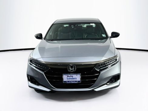 Used 2022 Honda Accord Sport image 2