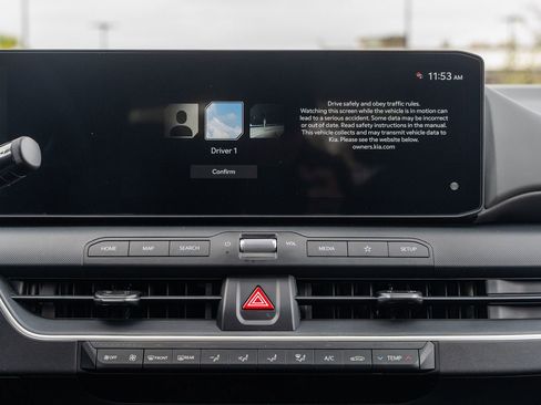 New 2026 Kia K4 FWD image 22
