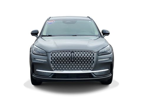 Used 2025 Lincoln Corsair AWD w/ Equipment Group 101A image 2