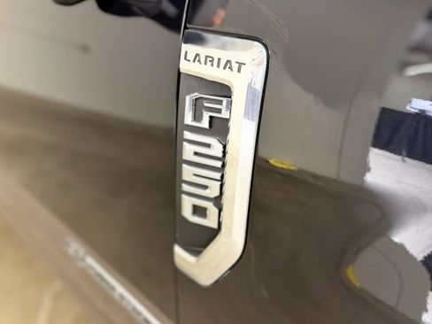 Used 2019 Ford F250 Lariat w/ Chrome Package AWD/4WD image 8