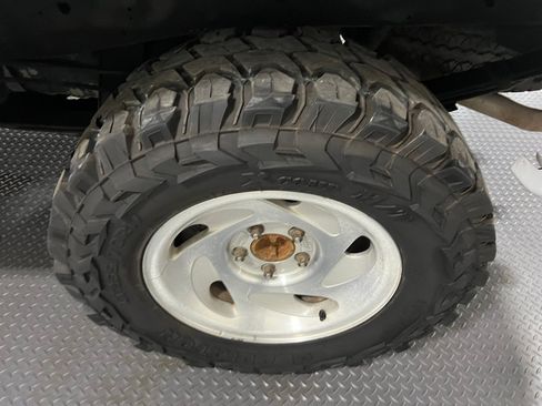 Used 1997 Ford F150 XLT AWD/4WD image 16