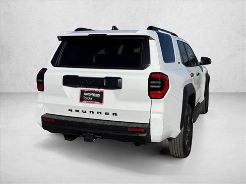 Used 2025 Toyota 4Runner SR5 image 5