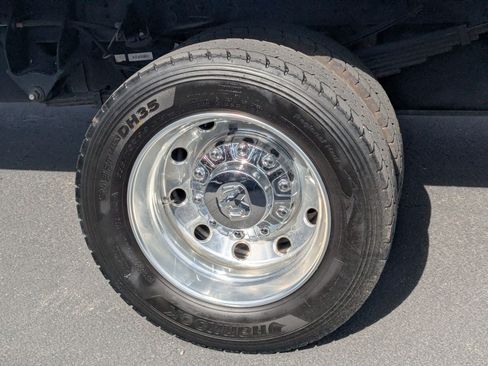 Used 2024 RAM 5500 SLT w/ Quick Order Package 2YG SLT AWD/4WD image 24