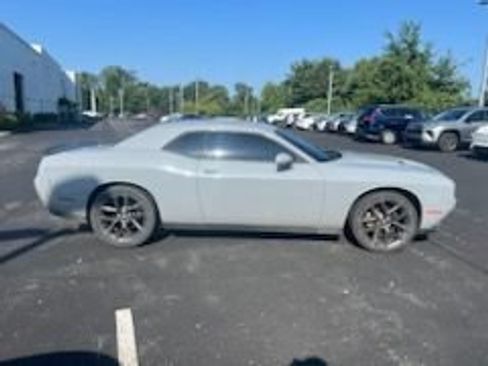 Used 2021 Dodge Challenger SXT w/ Blacktop Package RWD image 2