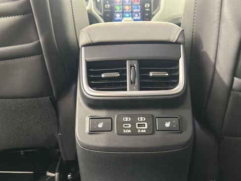 Certified 2025 Subaru Outback Limited AWD/4WD image 19