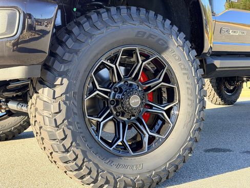 New 2026 Ford F250 XLT w/ XLT Premium Package image 6