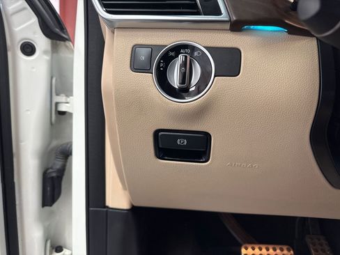 Used 2017 Mercedes-Benz GLE 43 AMG 4MATIC Coupe image 11