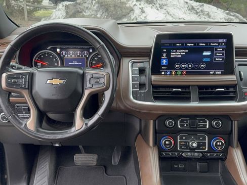 Used 2021 Chevrolet Tahoe High Country w/ Premium Package image 11