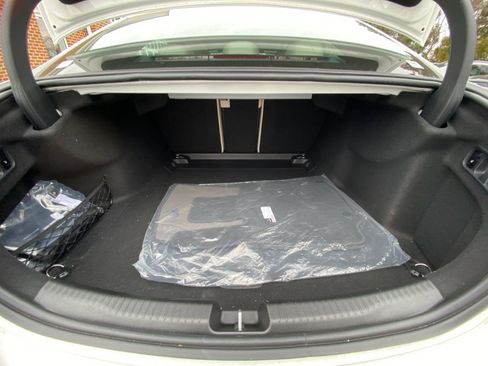 Certified 2025 Mercedes-Benz C 300 4MATIC Sedan image 15