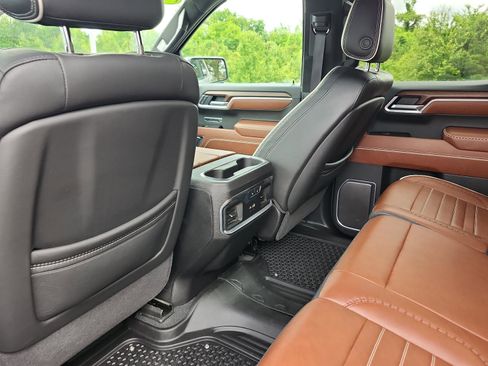Used 2025 GMC Sierra 1500 Denali Ultimate AWD/4WD image 16