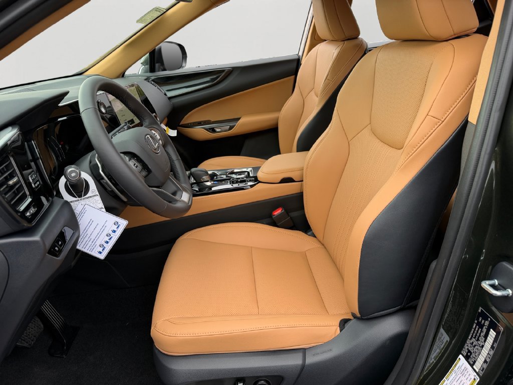 New 2026 Lexus NX 350 AWD image 12