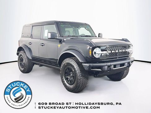 New 2026 Ford Bronco Badlands w/ Wildtrak Package AWD/4WD image 1