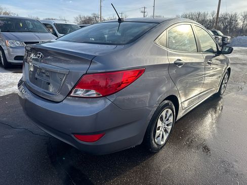 Used 2015 Hyundai Accent GLS image 5