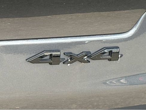Used 2023 Jeep Grand Cherokee L Summit AWD/4WD image 4