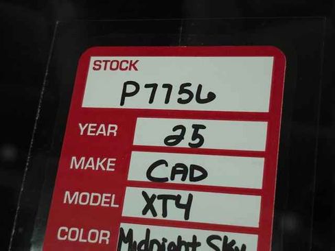 Certified 2025 Cadillac XT4 Premium Luxury image 40