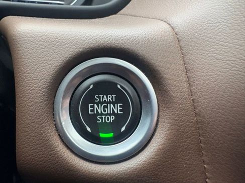 Used 2022 Chevrolet Tahoe High Country image 25