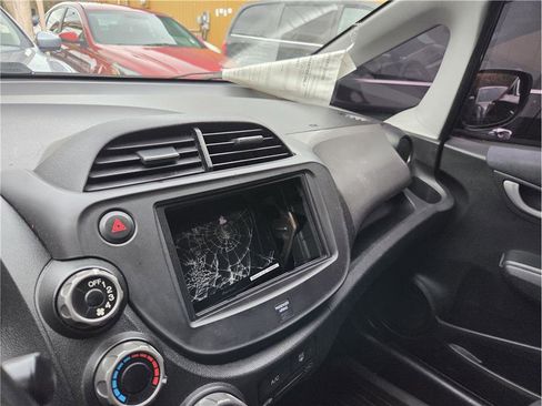 Used 2010 Honda Fit Sport image 7