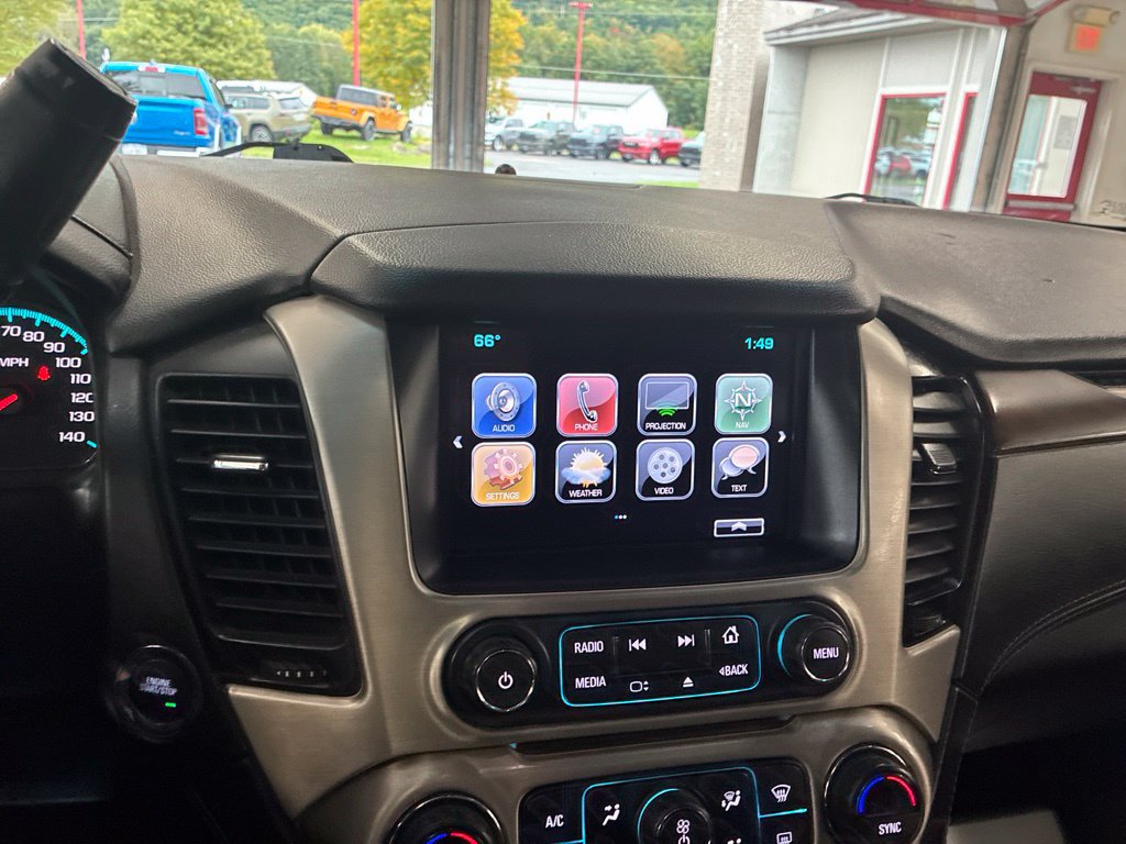 Used 2018 GMC Yukon Denali w/ Open Road Package AWD/4WD image 49