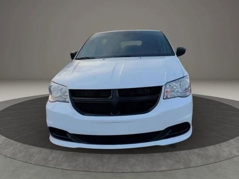 Used 2019 Dodge Grand Caravan SE FWD image 7