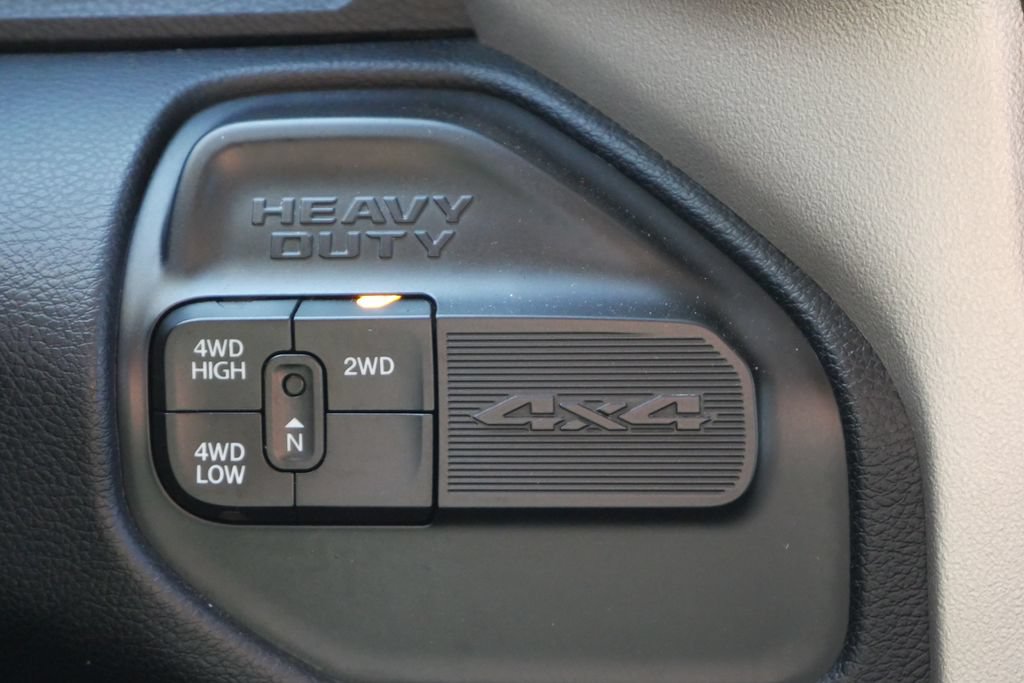 Used 2022 RAM 2500 Laramie AWD/4WD image 22
