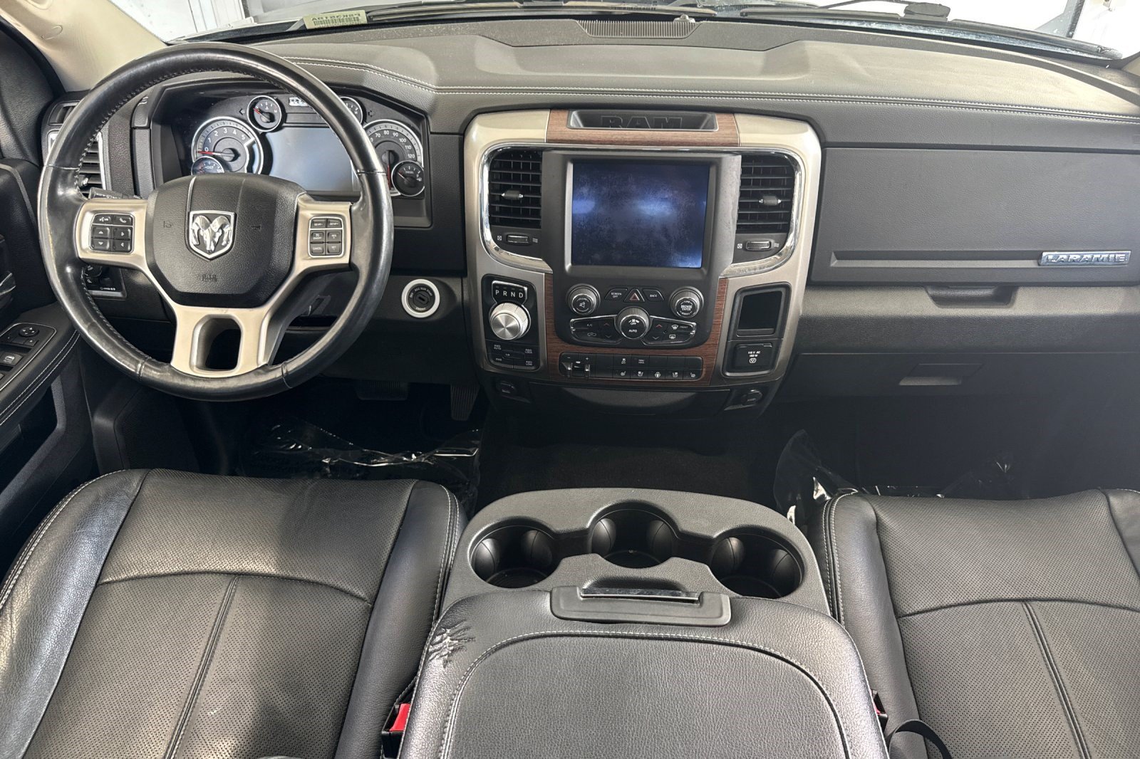 Used 2019 RAM 1500 Laramie AWD/4WD image 17