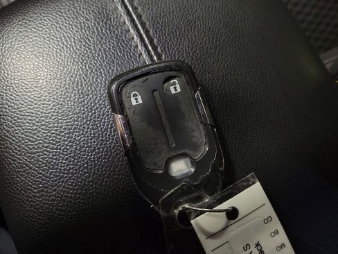Used 2021 GMC Terrain SLE FWD image 15