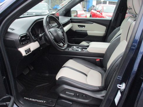 Certified 2026 Honda Passport TrailSport Elite image 12