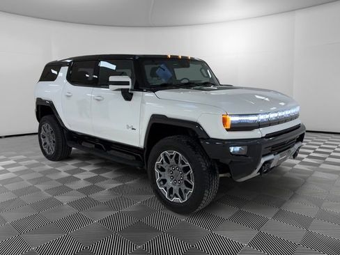 Certified 2024 GMC Hummer EV 3X AWD/4WD image 7