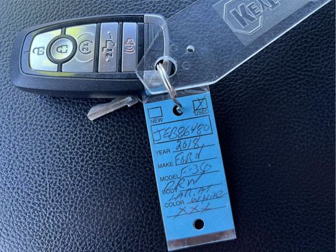 Used 2018 Ford F350 Lariat w/ Lariat Ultimate Package image 35