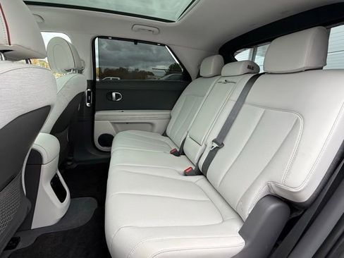 Used 2023 Hyundai Ioniq 5 Limited image 20