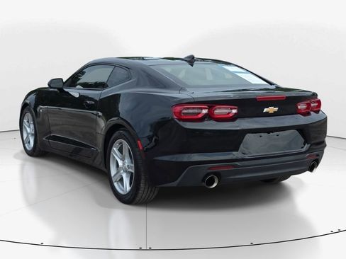 Used 2023 Chevrolet Camaro LT RWD image 8