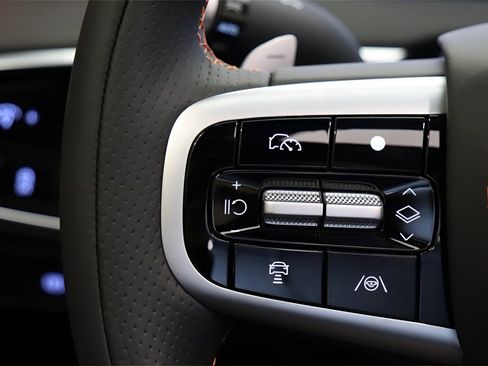 New 2026 Genesis GV70 3.5T Sport Advanced image 16