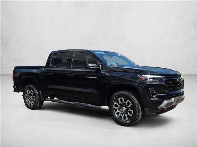 Used 2023 Chevrolet Colorado Z71 w/ Z71 Convenience Package 2 AWD/4WD image 2