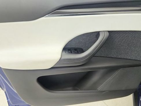 Used 2022 Tesla Model X Plaid AWD/4WD image 52