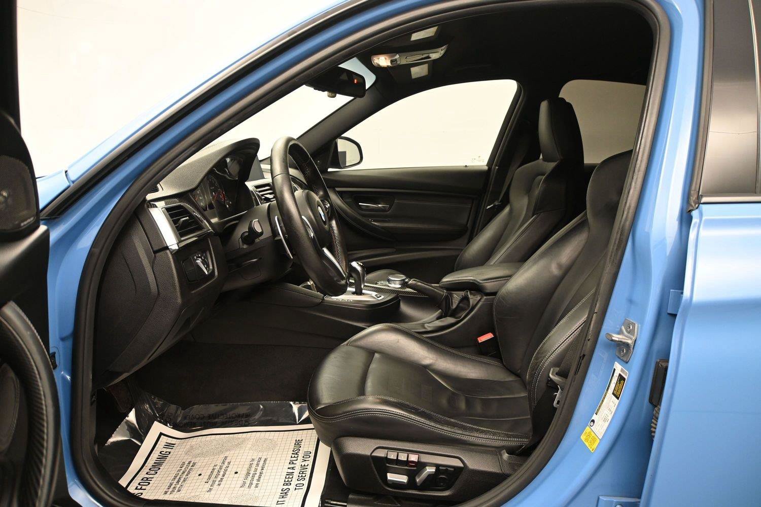 Used 2018 BMW M3 RWD image 10